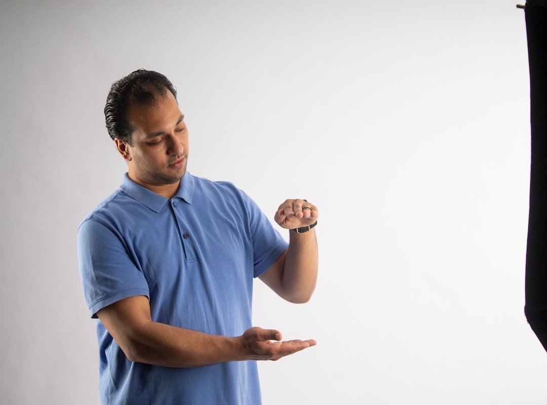 Finding the Flow: How to Capture Dynamic Poses and Gestures