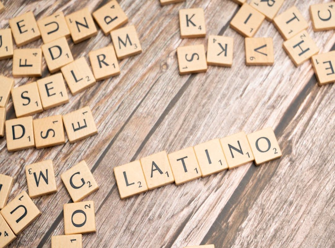 How to Find the Latin American Spanish Version ('Español Latino')
